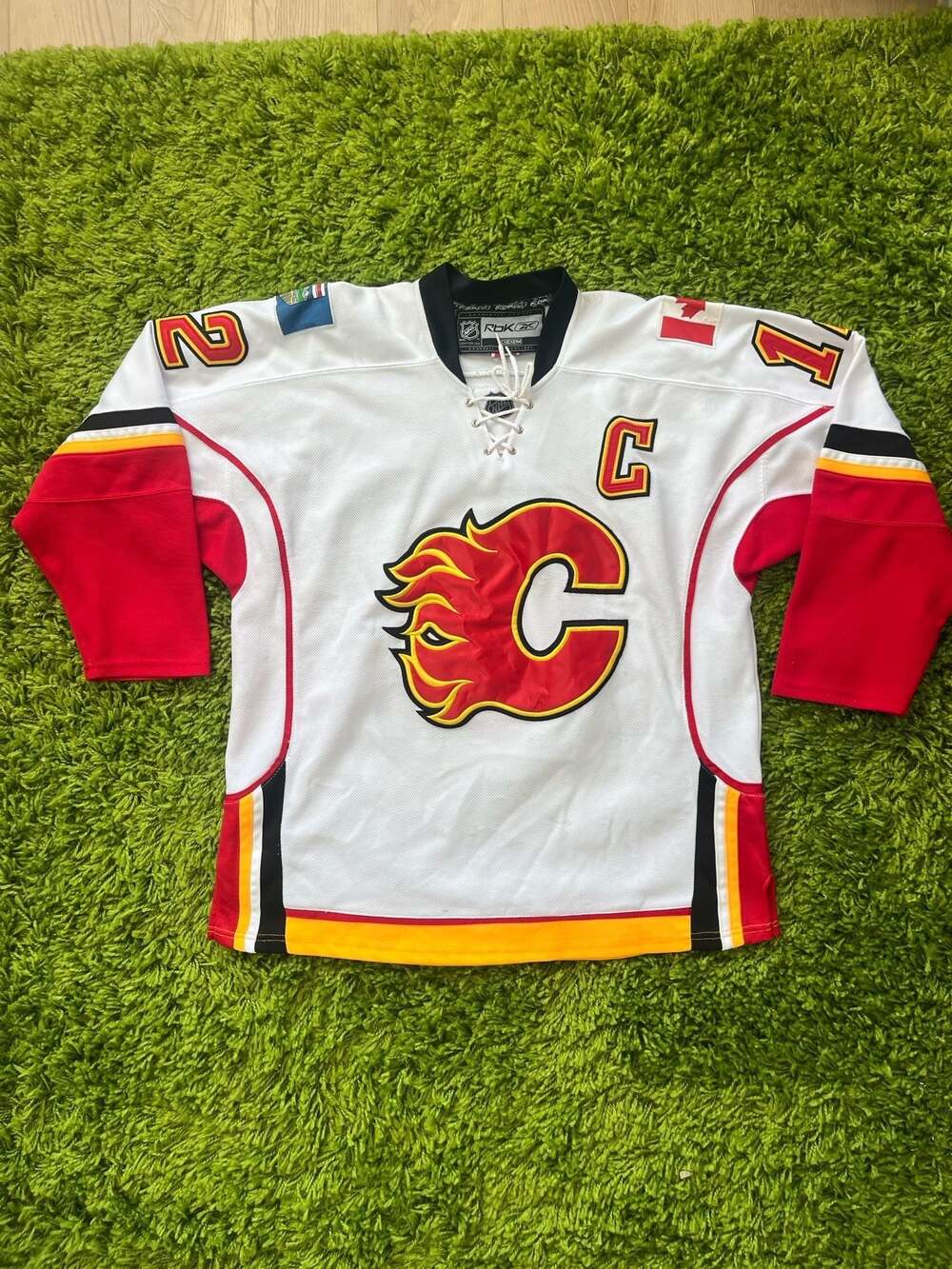 Reebok Calgary Flames Jarome Iginla #12 Away Authentic Hockey Jersey